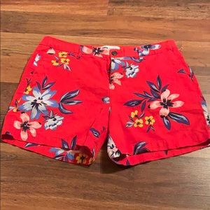 Old Navy Size 10 Everyday Shorts